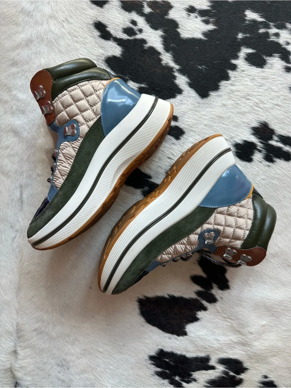 Tory Burch Women’s Gemini Link Leather Quilted Hiking Sneaker 9
